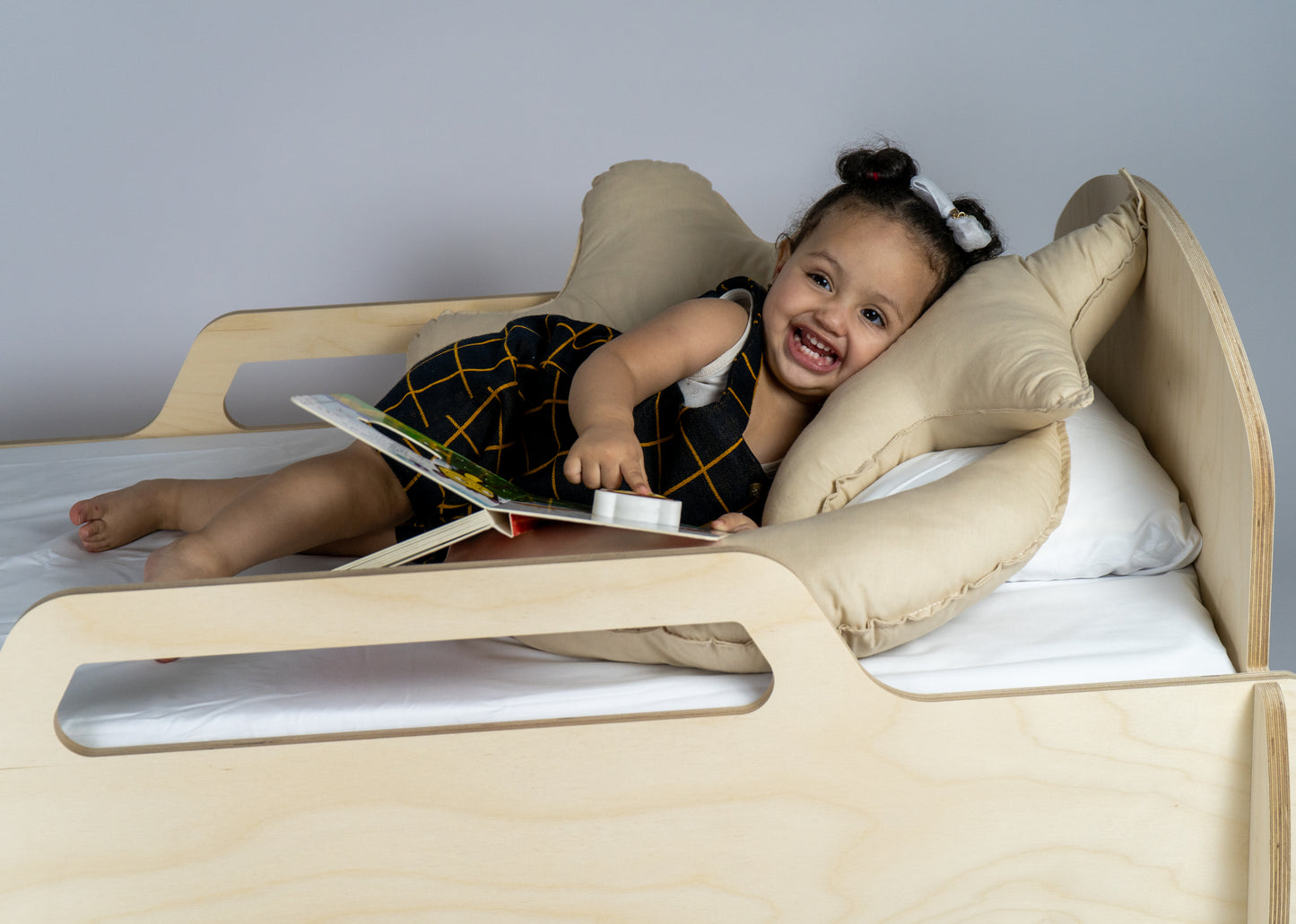 Lit Montessori en Bois avec Rangement – Confort et Autonomie